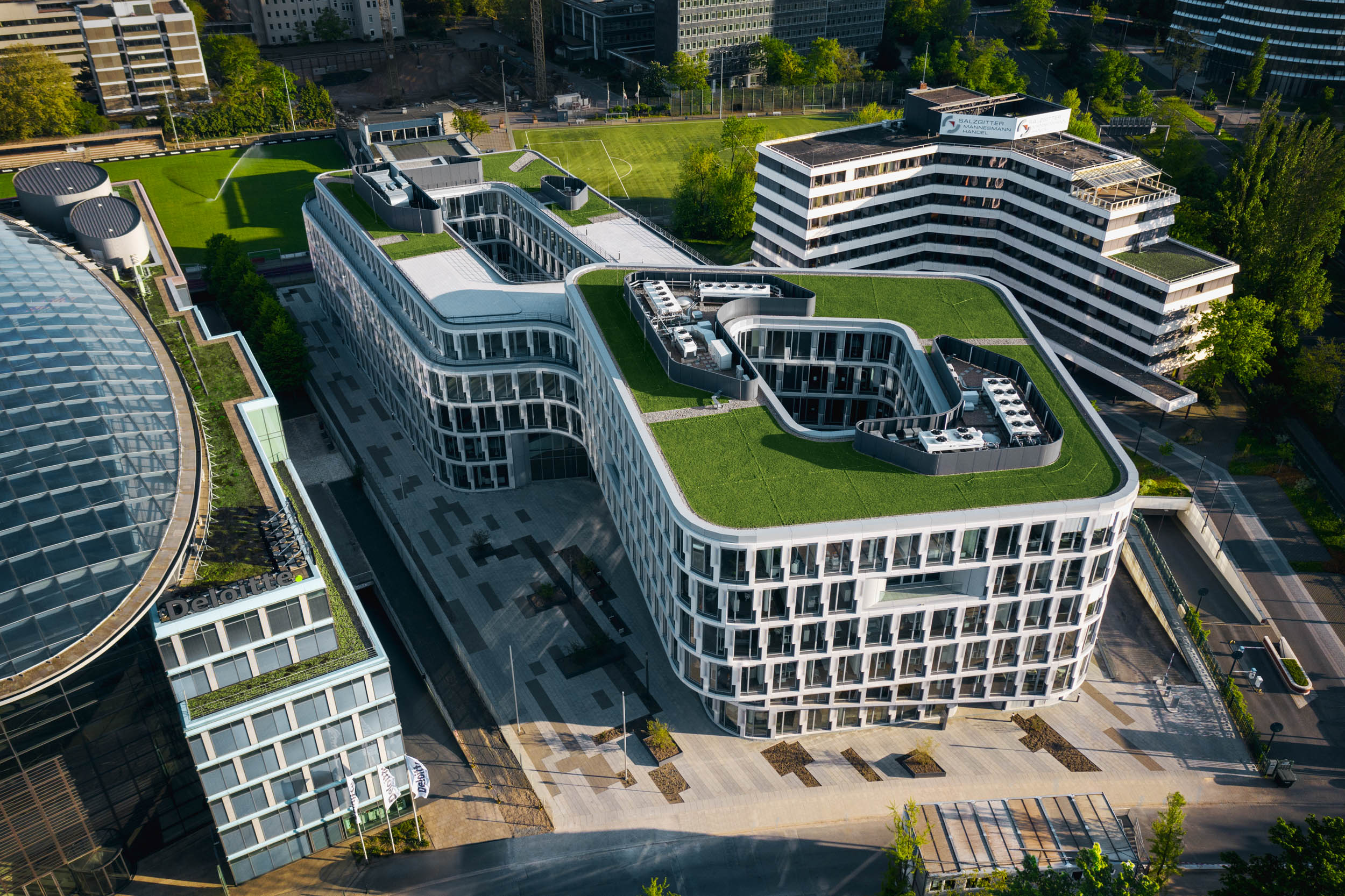 Gustav-Epple-Bauunternehmung-Infinity-Düsseldoef-Schwannstrasse-Architektur-Büro_DJI_0696