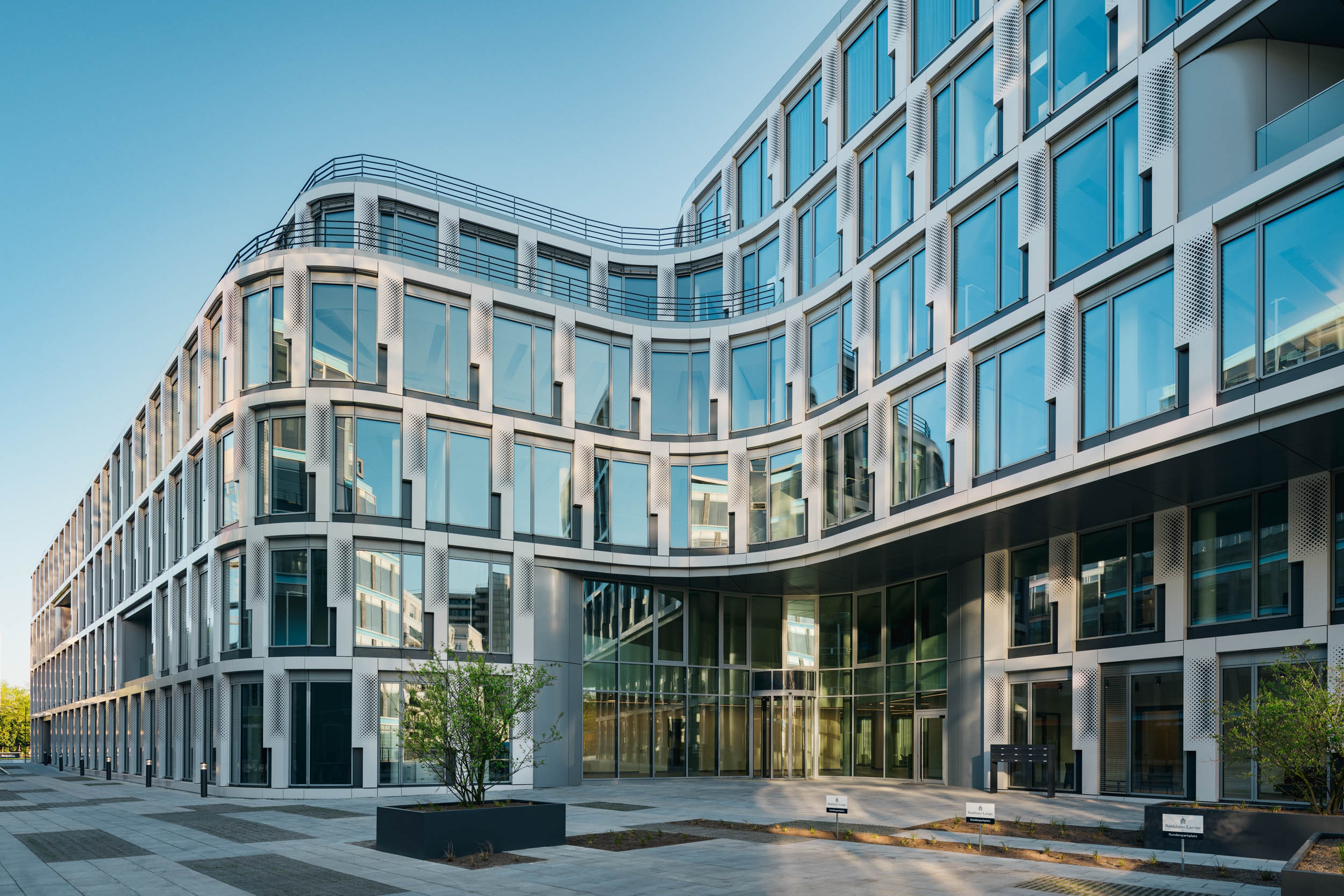 Gustav-Epple-Bauunternehmung-Infinity-Düsseldoef-Schwannstrasse-Architektur-Büro_MLX5627
