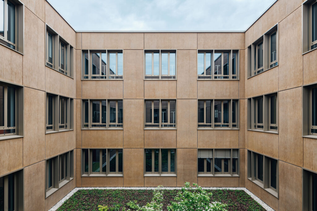 Gustav-Epple-Bauunternehmung-Campeon-München-Infineon_BA2_MLX672602