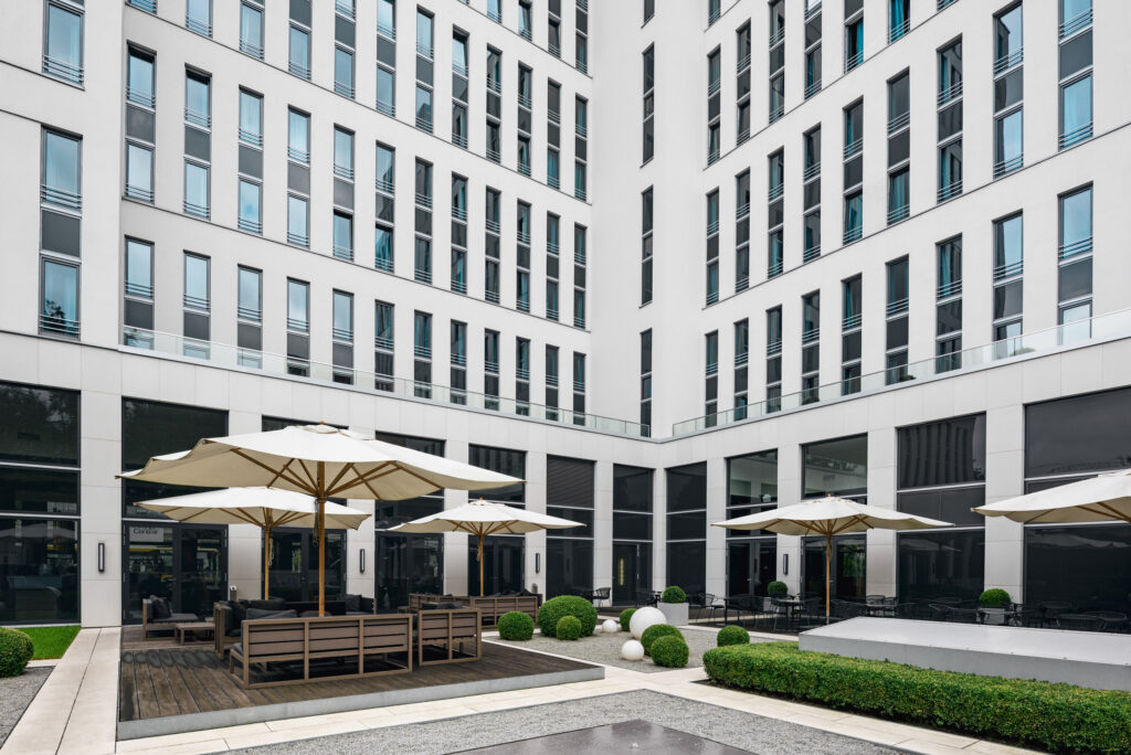 Gustav-Epple-Bauunternehmung-Motel-One-Berlin-HBF-MLX5783