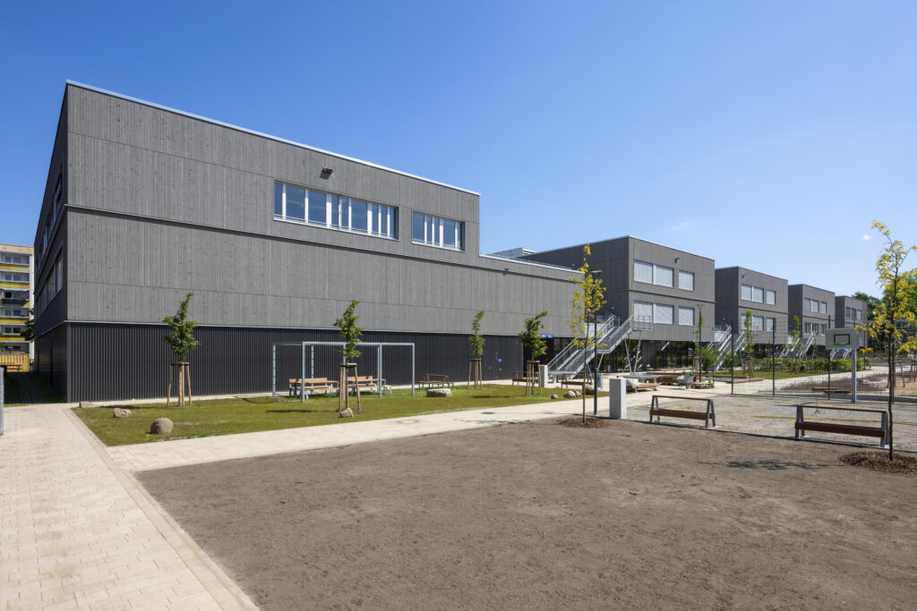 HOWOGE Bau-Erich-Kästner -Gymnasium,Erich-Kästner Straße 52, 12619 Berlin-Marzahn-Hellersdorf