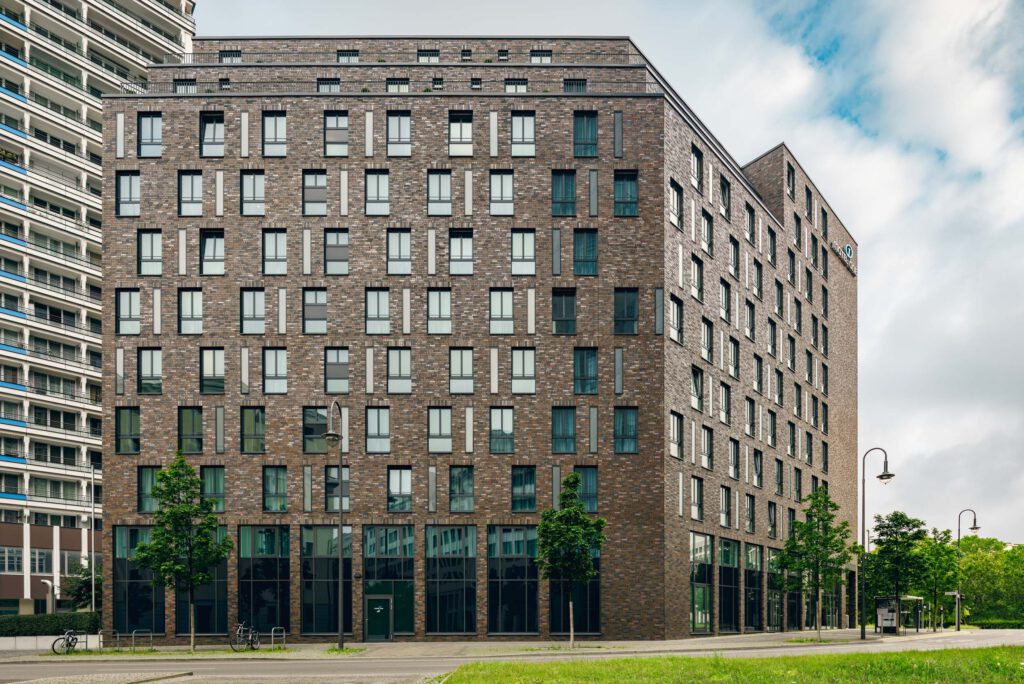 gustav-epple-bauunternehmung-stuttgart-motel-one-spittelmarkt-M1S_MLX634702