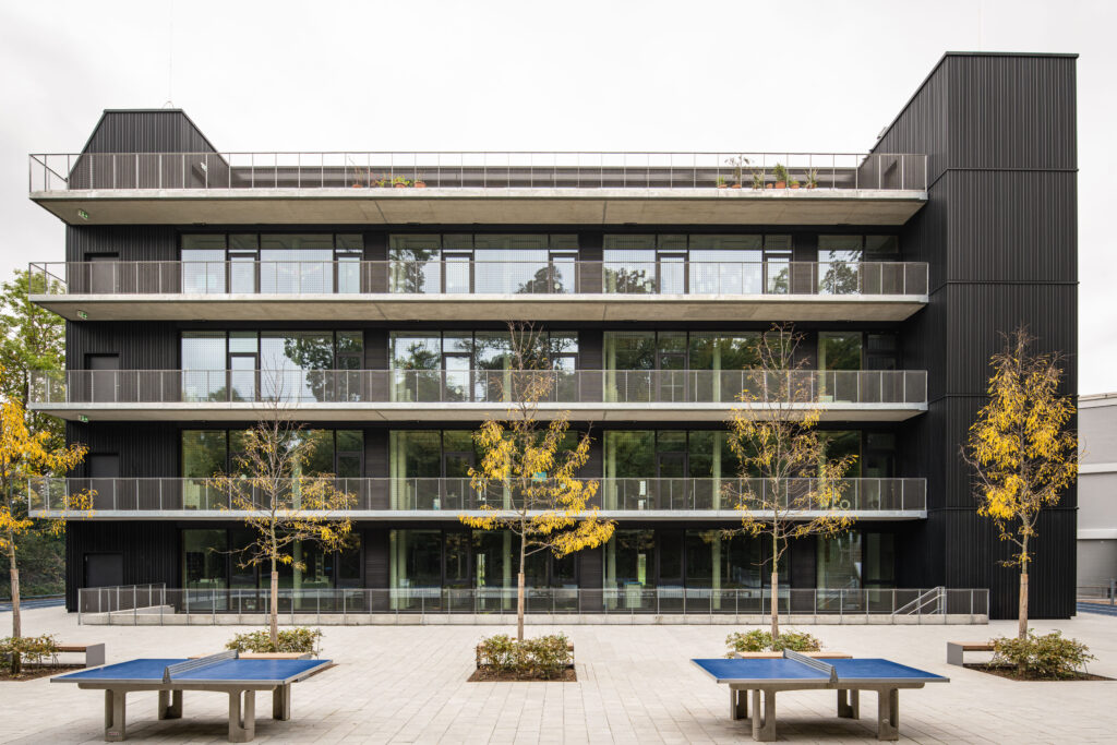 merz-schule-stuttgart-neubau-reichel-schlaier-architekten-gustav-epple-bauunternehmung-fotograf-max-leitner-01